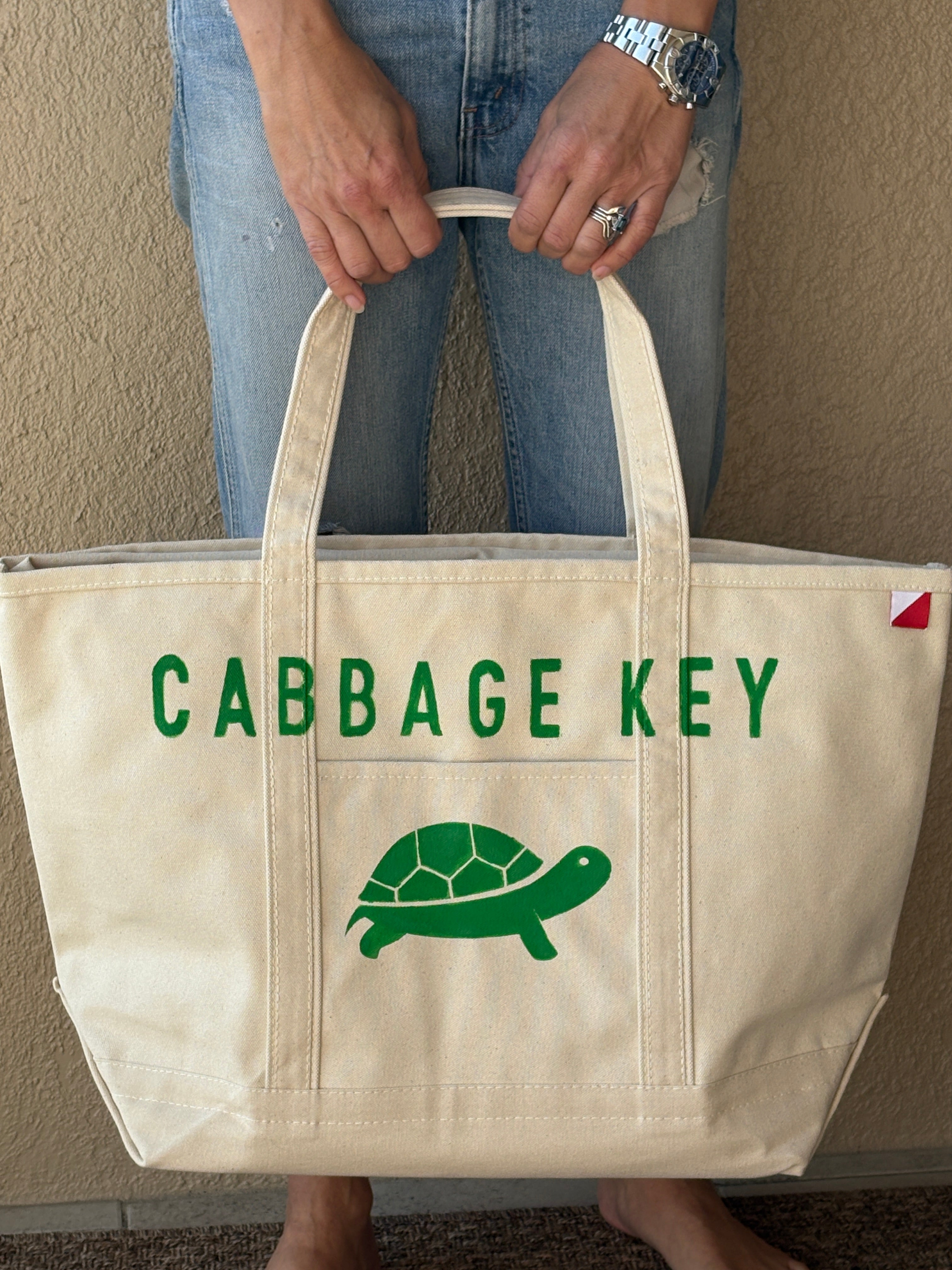 Cabbage Key Large Tote in Green Turtle