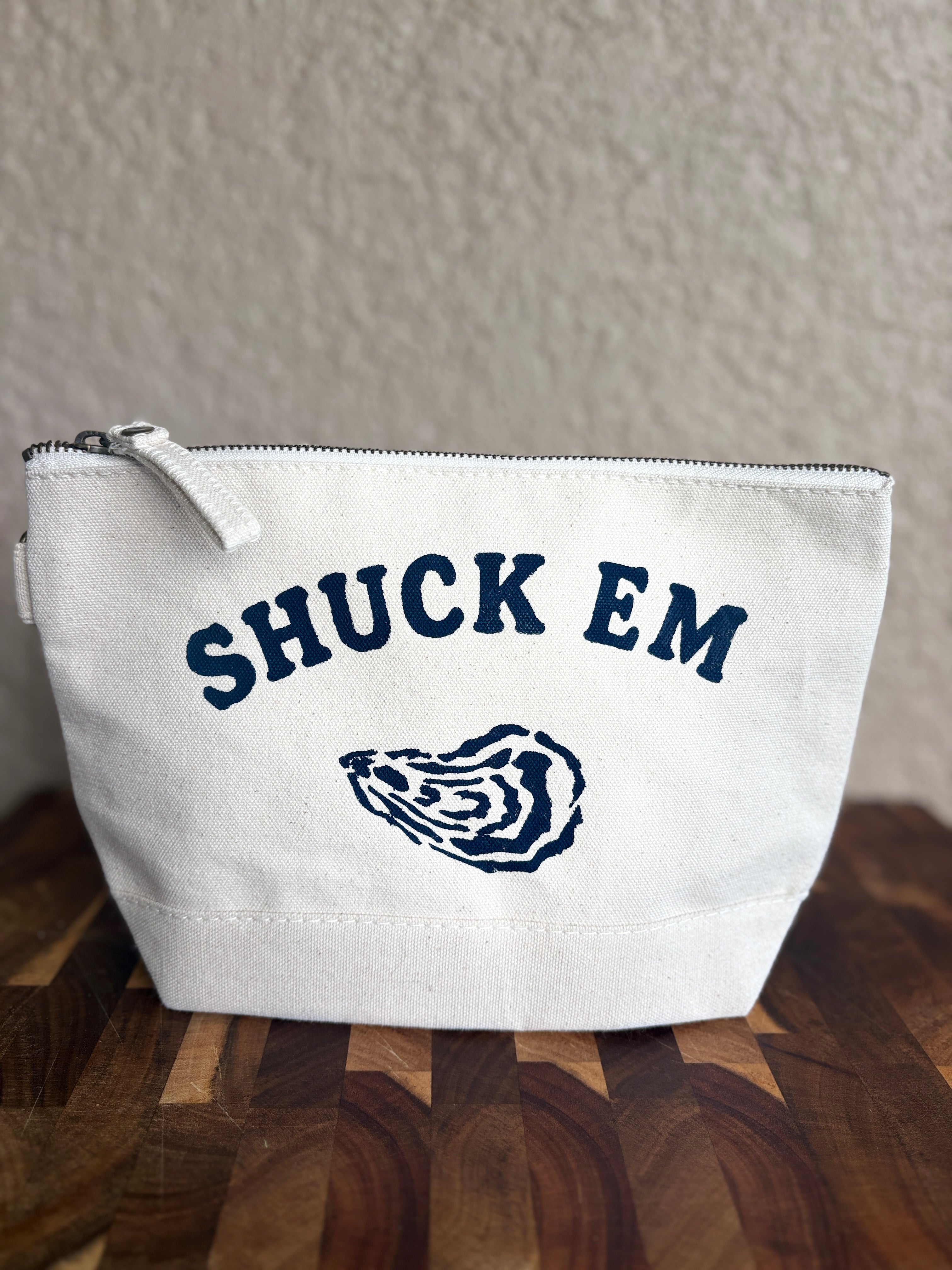 Shuck ‘em Oyster zip pouch