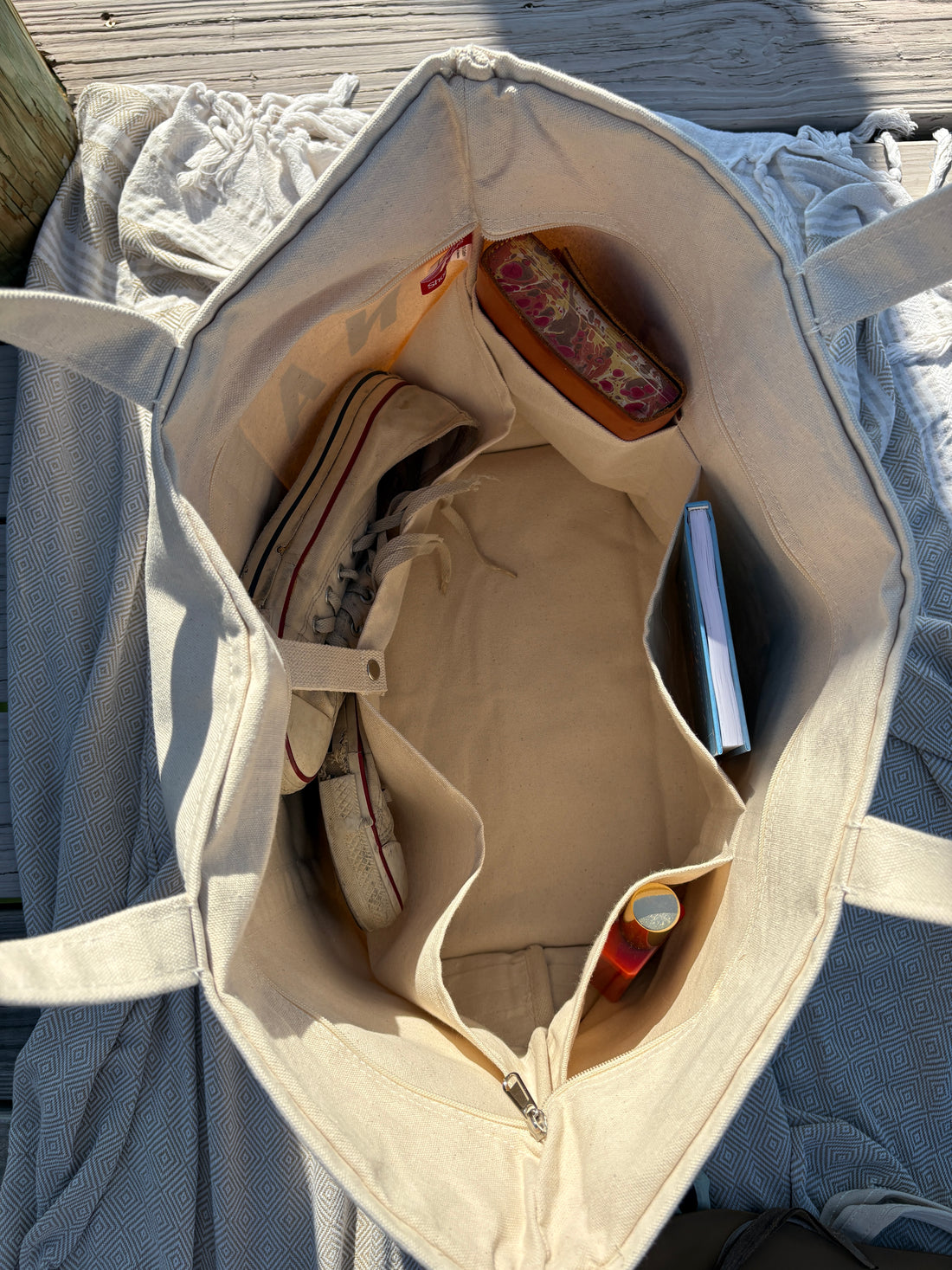 LBS Designs custom Nantucket tote inspired by Cisco Beach