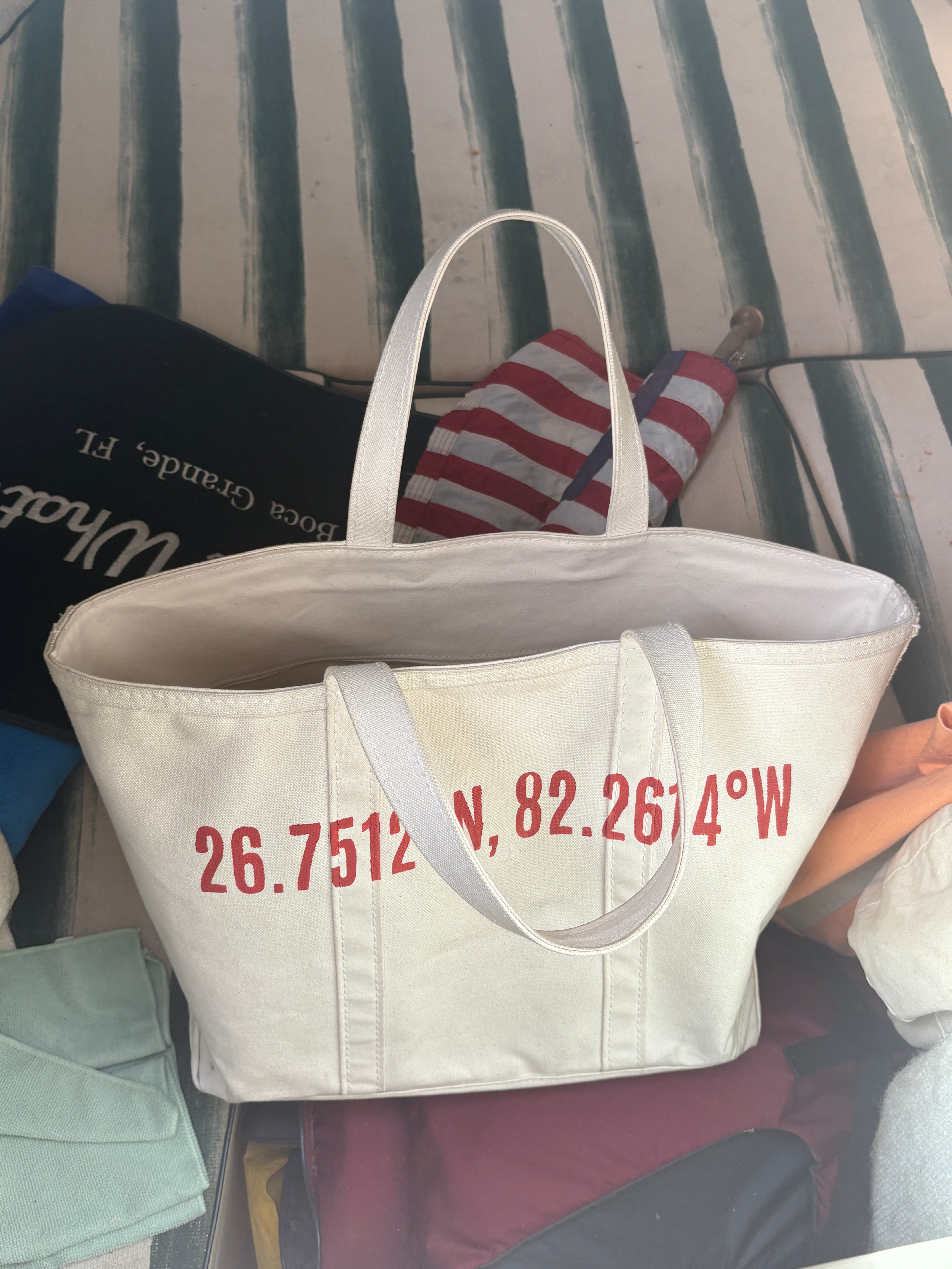 Boca Grande Coordinates Large Tote in Florida Orange