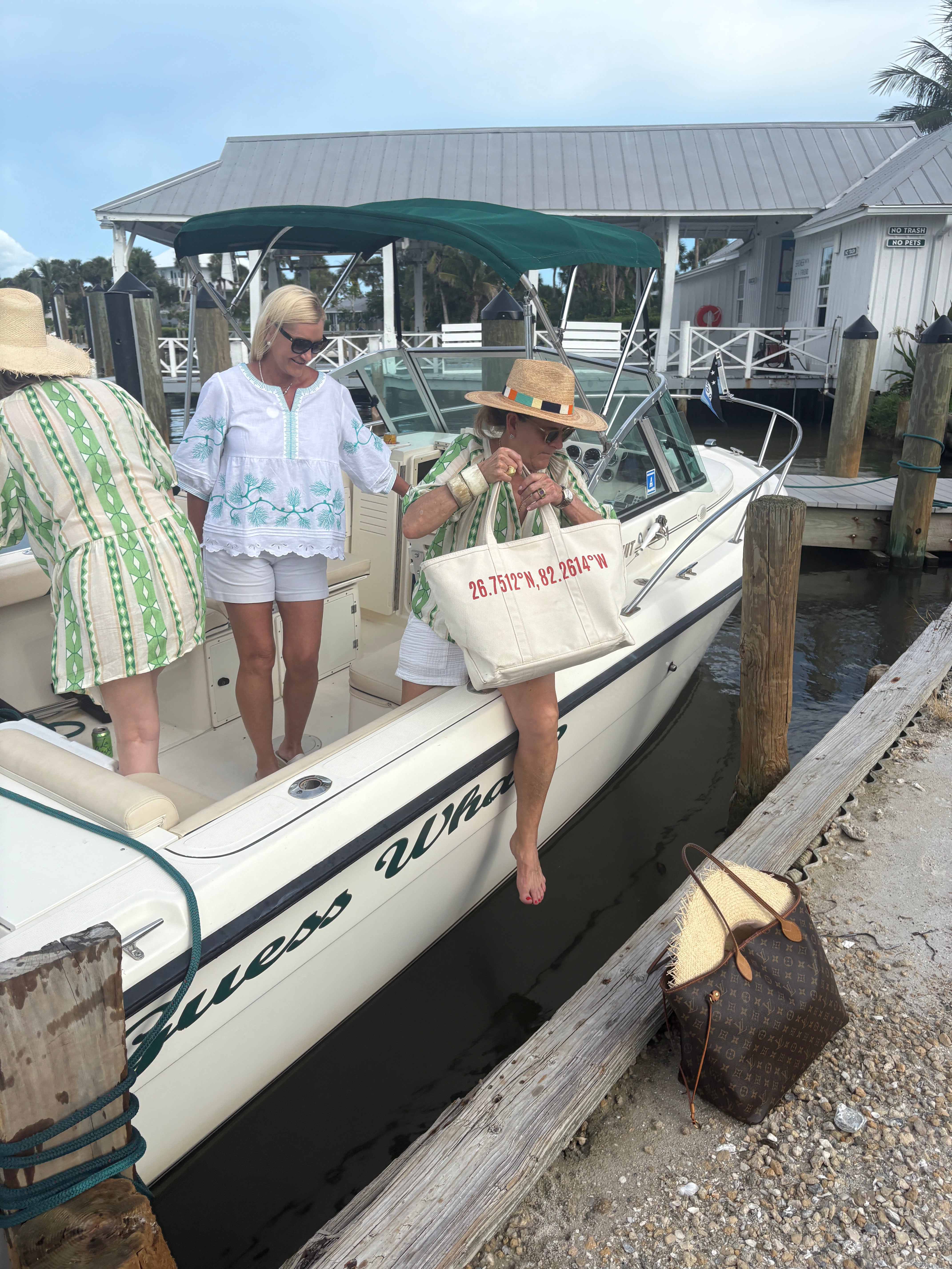 Boca Grande Coordinates Large Tote in Florida Orange