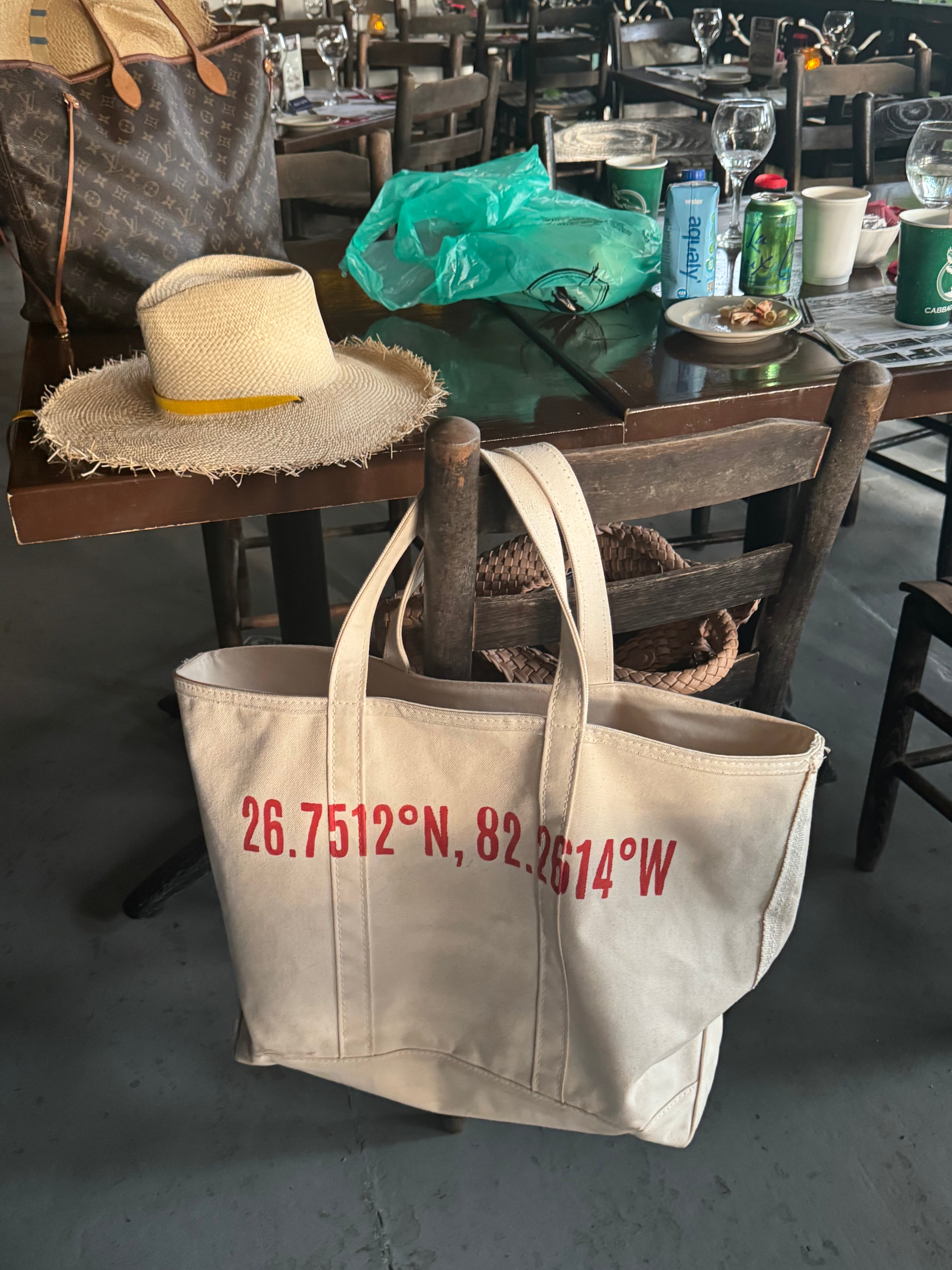 Boca Grande Coordinates Large Tote in Florida Orange