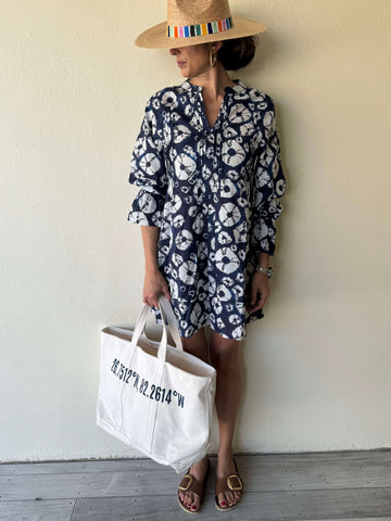 Boca Grande Coordinates Large Tote in Nautical Navy
