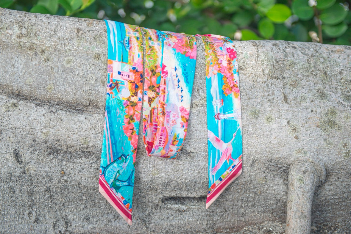 Boca Grande Twilly flat lay showing full print